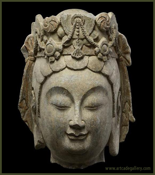 Limestone head of a Bodhisattva. Northern Qi Dynasty (550-577)