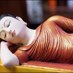 (ภาพขยาย) พระอิริยาบถนอน